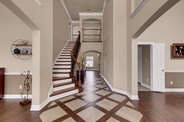 440 Old Orchard Court, Dickinson, TX 77539
