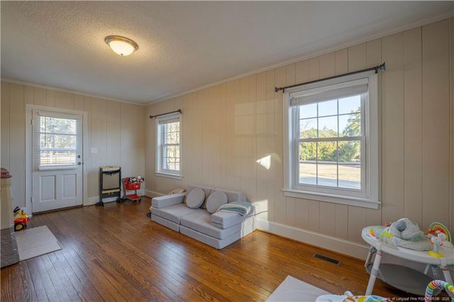 200 S Main Street, Salemburg, NC 28385