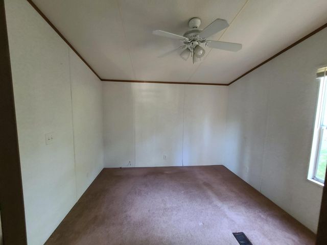 190 Michaels Lane, Huntsville, TX 77320