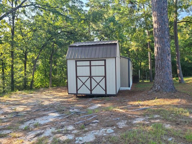 190 Michaels Lane, Huntsville, TX 77320