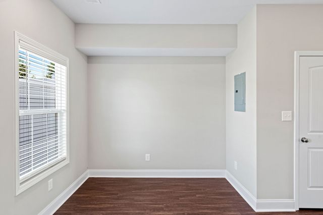 841 Professional Park Dr Unit 503, Clarksville, TN 37040