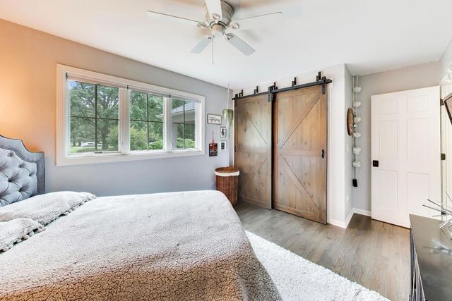 38W064 Tanglewood Drive, Batavia, IL 60510