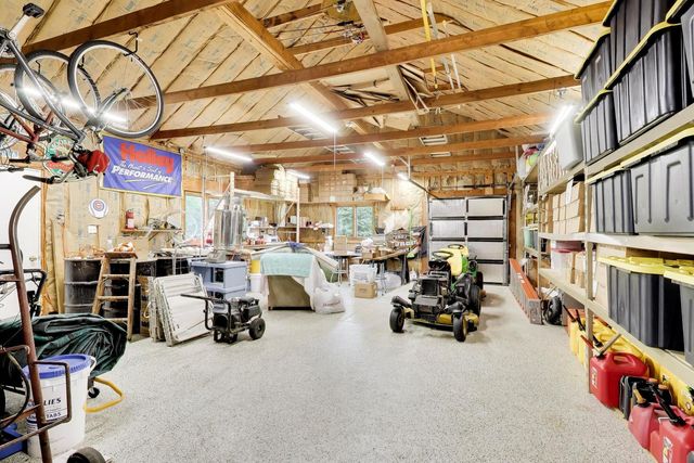 38W064 Tanglewood Drive, Batavia, IL 60510