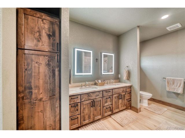 946 Hitching Post Rd, Cotopaxi, CO 81223