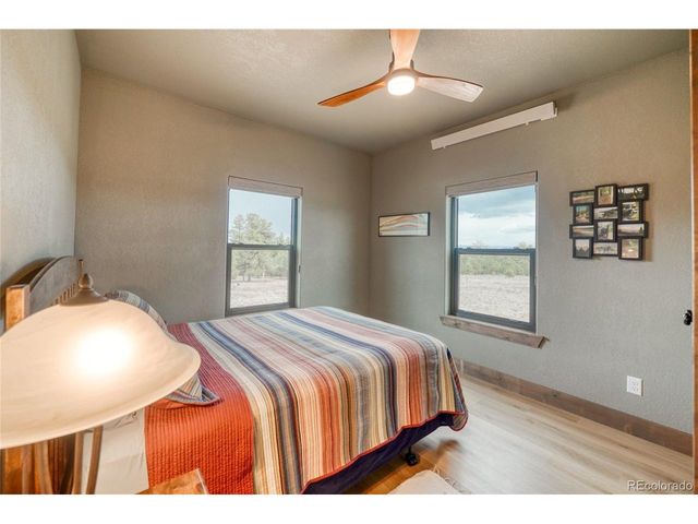 946 Hitching Post Rd, Cotopaxi, CO 81223