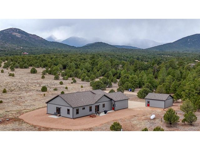 946 Hitching Post Rd, Cotopaxi, CO 81223