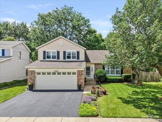 5S652 Hummingbird Lane, Naperville, IL 60540