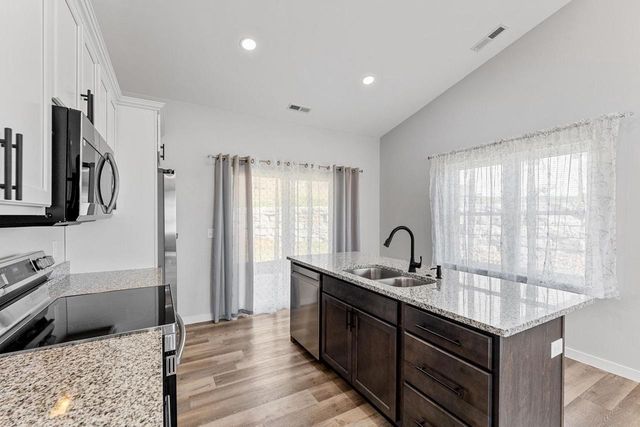 1007 Rusalka Circle, Reedsburg, WI 53959