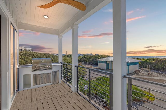 306 W Park Place Avenue, Inlet Beach, FL 32461