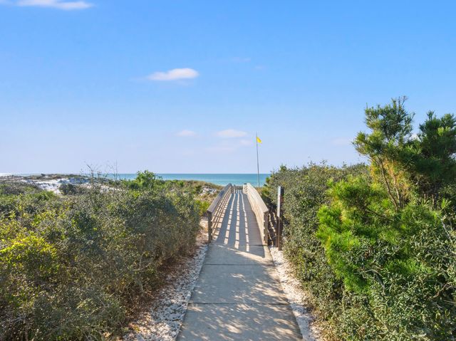 306 W Park Place Avenue, Inlet Beach, FL 32461