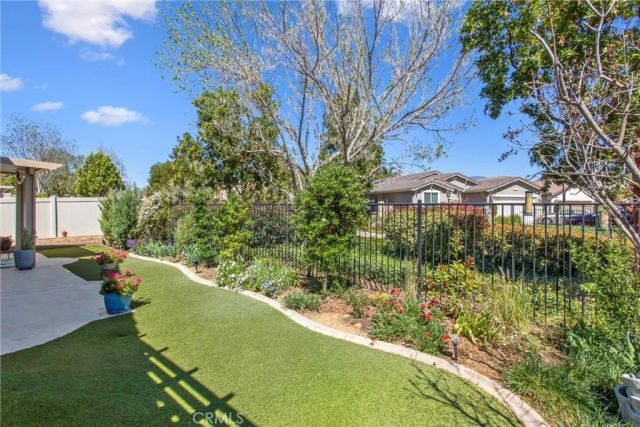 174 Potter Creek, Beaumont, CA 92223