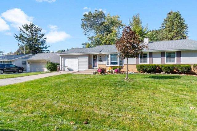 710 W Theresa COURT, Glendale, WI 53209