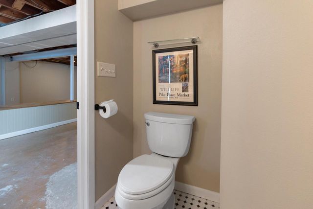 710 W Theresa COURT, Glendale, WI 53209