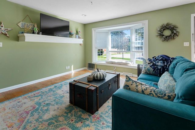 710 W Theresa COURT, Glendale, WI 53209