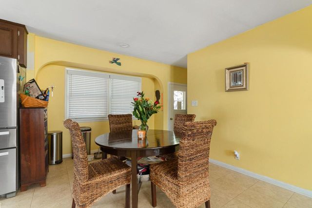 710 W Theresa COURT, Glendale, WI 53209