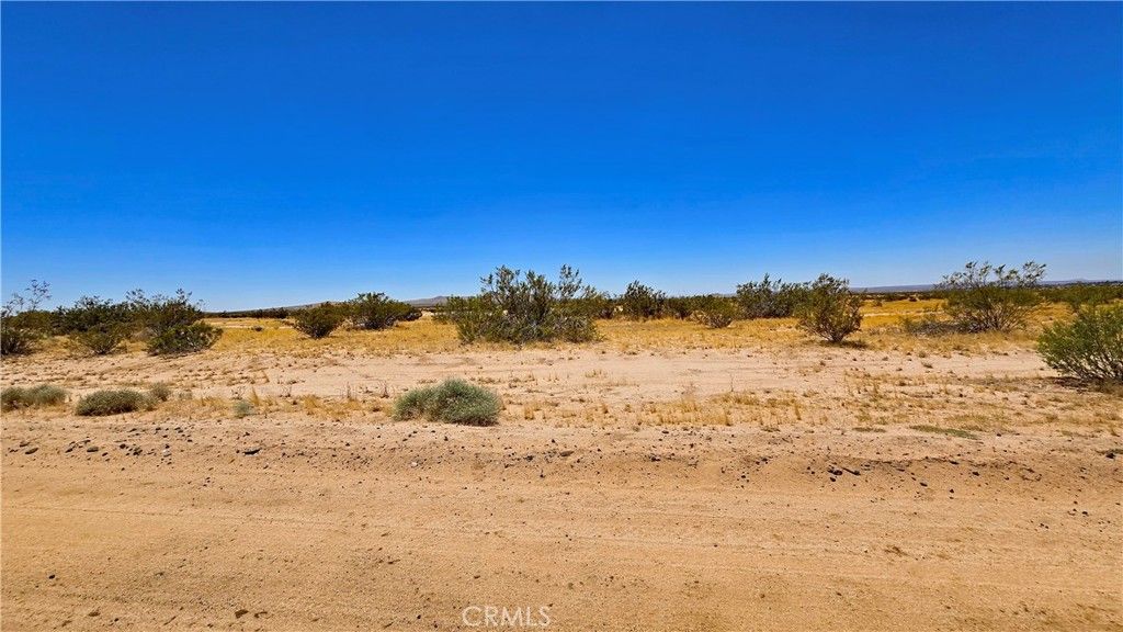 Image 18 of property listing at 0 Rudnick Blvd near 130th St, California City, CA 93505