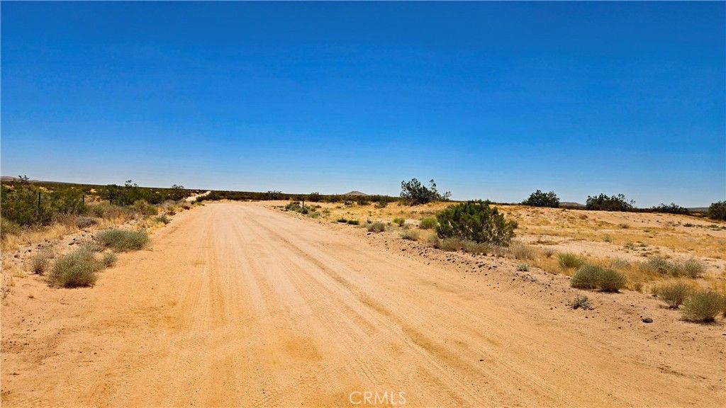 Image 26 of property listing at 0 Rudnick Blvd near 130th St, California City, CA 93505