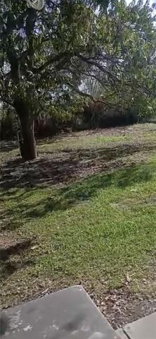 15814 SW 305th Ter, Homestead, FL 33033