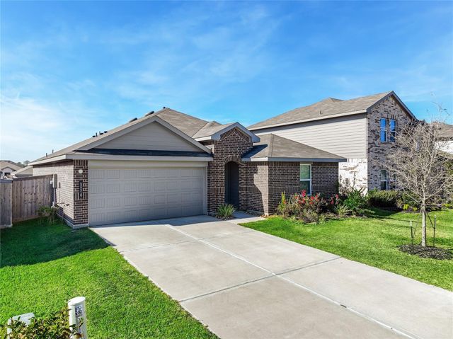 40519 Crisp Beech Street, Magnolia, TX 77354