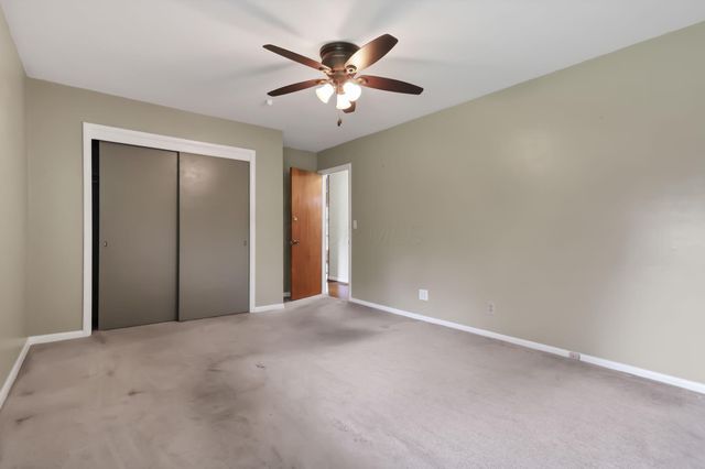 6540 Winston Court W, Columbus, OH 43235