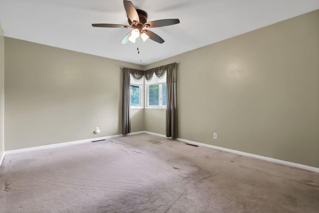 6540 Winston Court W, Columbus, OH 43235