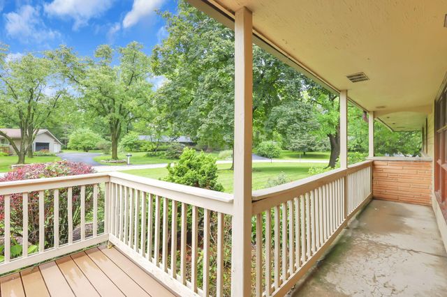6540 Winston Court W, Columbus, OH 43235