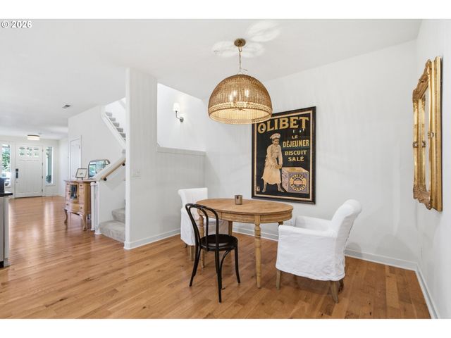 1406 Se UMATILLA St, Portland, OR 97202