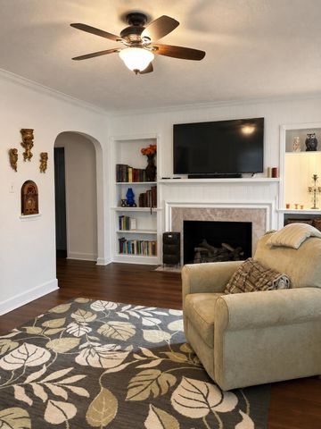 1456 Washington Blvd, Huntington, WV 25701