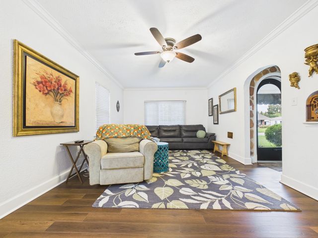 1456 Washington Blvd, Huntington, WV 25701