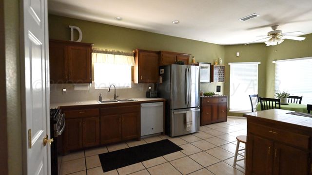 6300 S BOWIE Street, Amarillo, TX 79118