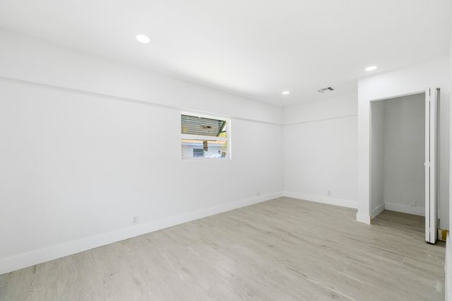 216 NE 23rd Avenue, Pompano Beach, FL 33062