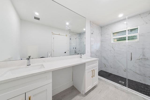 216 NE 23rd Avenue, Pompano Beach, FL 33062