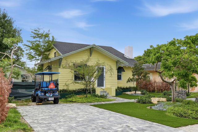 216 NE 23rd Avenue, Pompano Beach, FL 33062