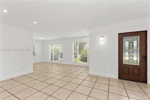 9030 SW 184th Ter, Cutler Bay, FL 33157