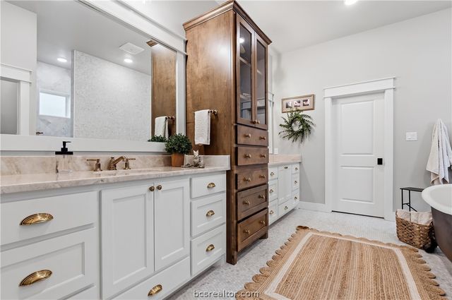 4900 Pearl River Court, College Station, TX 77845
