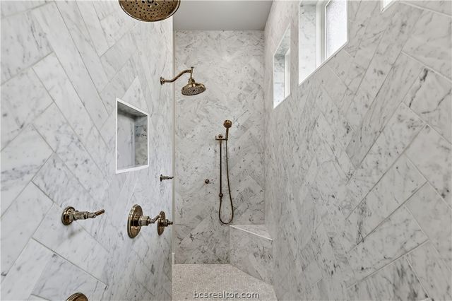 4900 Pearl River Court, College Station, TX 77845