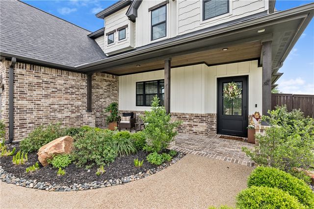 4900 Pearl River Court, College Station, TX 77845