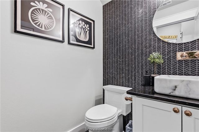 4900 Pearl River Court, College Station, TX 77845