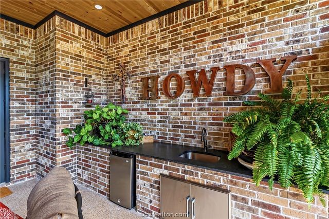 4900 Pearl River Court, College Station, TX 77845