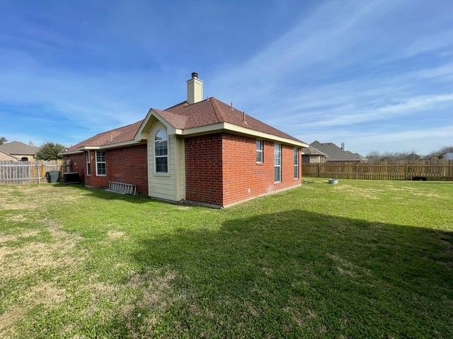 1803 Jupiter Lane, Ennis, TX 75119