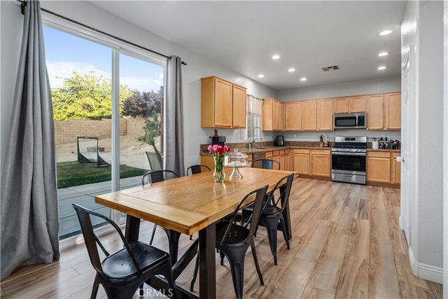 38636 Lynx Way, Palmdale, CA 93551