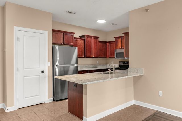 8350 Ep True Parkway 4104, West Des Moines, IA 50266