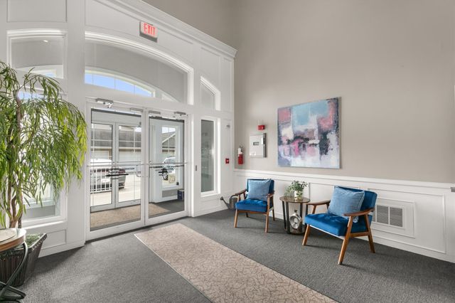 8350 Ep True Parkway 4104, West Des Moines, IA 50266