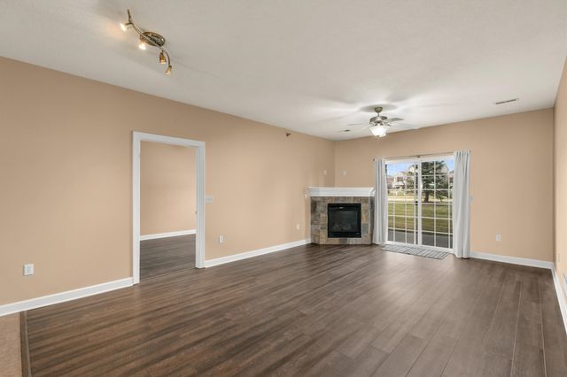 8350 Ep True Parkway 4104, West Des Moines, IA 50266