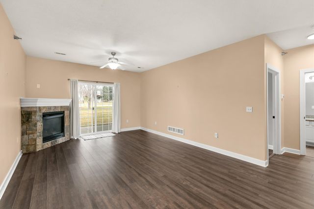 8350 Ep True Parkway 4104, West Des Moines, IA 50266