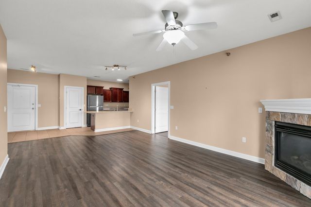 8350 Ep True Parkway 4104, West Des Moines, IA 50266