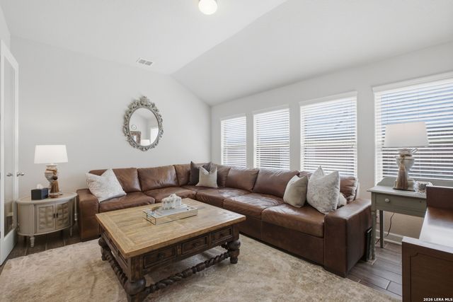 432 Whistlers Way, Spring Branch, TX 78070