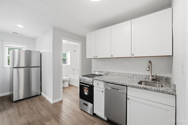 8313 Monroe Avenue, Sycamore Twp, OH 45236