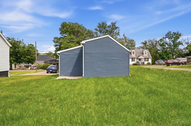 8313 Monroe Avenue, Sycamore Twp, OH 45236