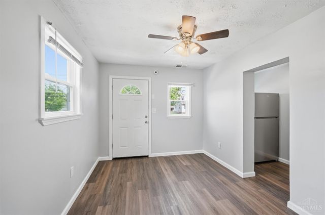 8313 Monroe Avenue, Sycamore Twp, OH 45236